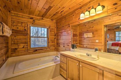 Chestnut Acres Cabin with Hot Tub and Mtn Views - image 14