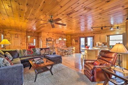 Chestnut Acres Cabin with Hot Tub and Mtn Views - image 6