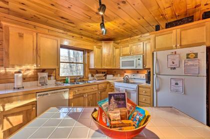 Chestnut Acres Cabin with Hot Tub and Mtn Views - image 8