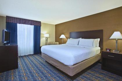 Holiday Inn Express and Suites Pittsburgh West Mifflin an IHG Hotel - image 7