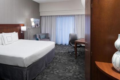 Courtyard by Marriott West Orange - image 10