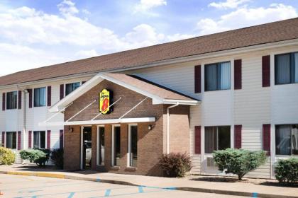 Super 8 by Wyndham West Plains West Plains Missouri