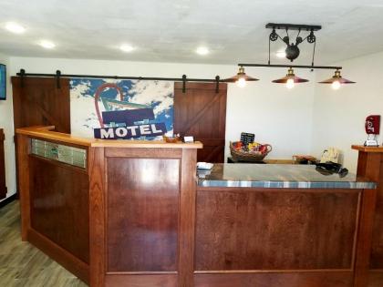 West Plains Motel - image 10