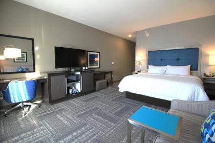 Hampton Inn West Plains - image 11