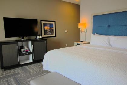 Hampton Inn West Plains - image 3