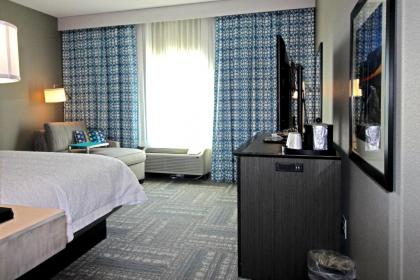 Hampton Inn West Plains - image 6