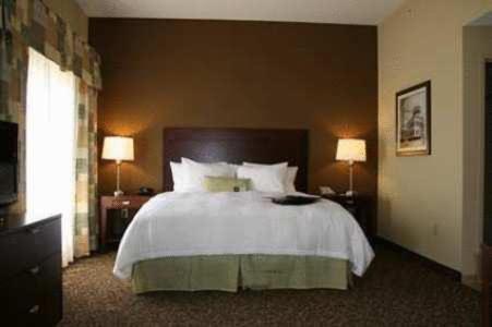 Hampton Inn & Suites West Point - image 5