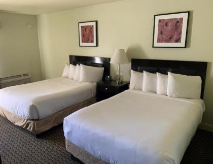 Radisson Hotel West Sacramento - image 4