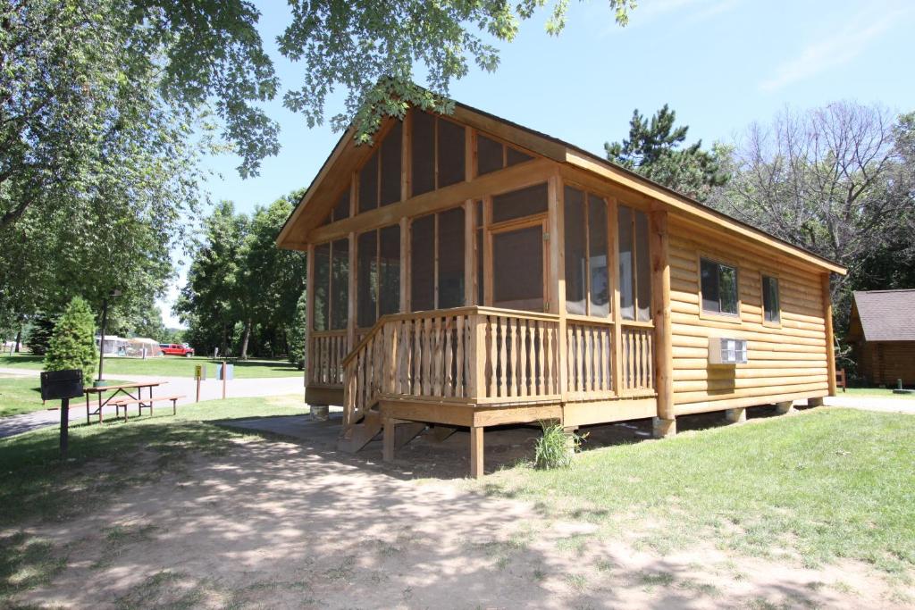 Neshonoc Lakeside Camping Resort - main image