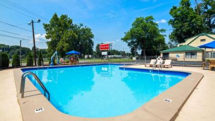 Best Western Springfield West Inn - image 4