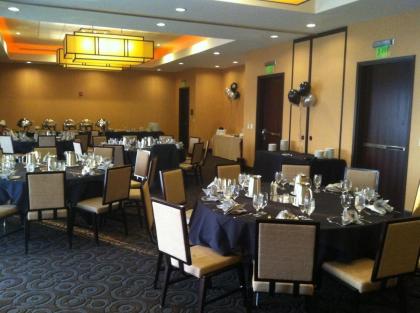 Embassy Suites Salt Lake / West Valley City - image 14