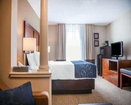 Comfort Suites West Warwick - Providence - image 13