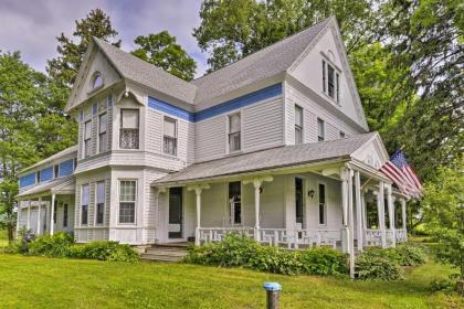 Large Cooperstown Area Victorian Home with Fire Pit