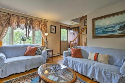 Pet-Friendly West Yarmouth Home - half Mi from Beach! - image 4