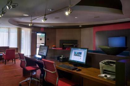 Courtyard by Marriott Boston Westborough - image 3