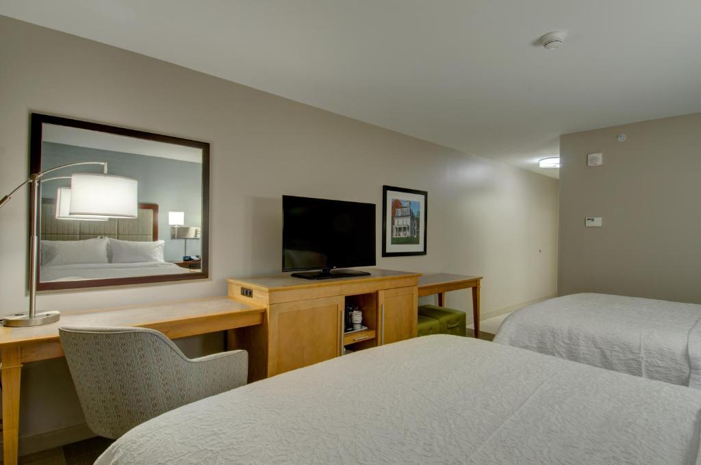 Hampton Inn Boston - Westborough - image 3