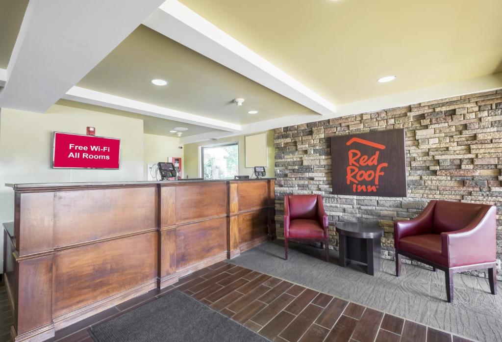 Red Roof Inn Columbus Northeast Westerville - image 2