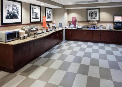 Hampton Inn & Suites Westford-Chelmsford - image 16