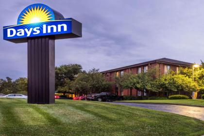 Days Inn by Wyndham Westminster - image 1