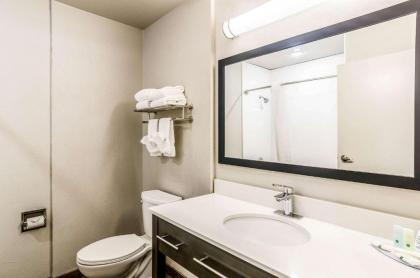 Quality Inn & Suites Westminster – Broomfield - image 10