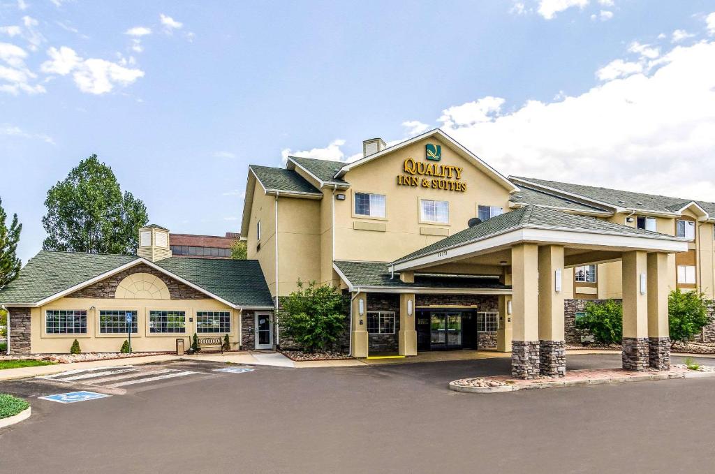 Quality Inn & Suites Westminster – Broomfield - image 7