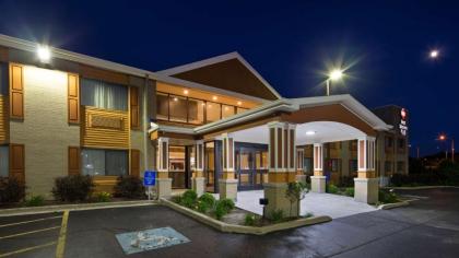 Best Western Plus Oakbrook Inn - image 2