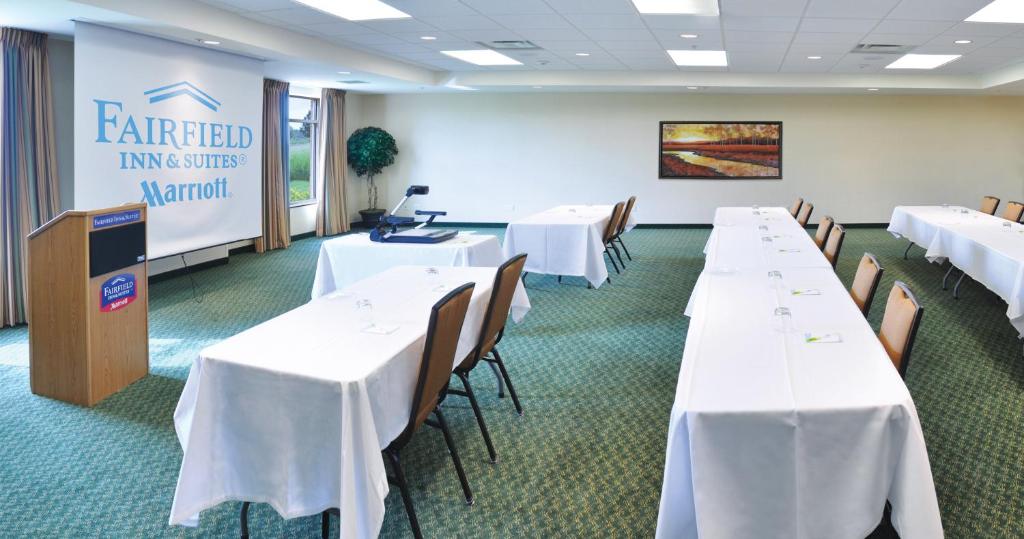 Fairfield Inn & Suites by Marriott Wausau - image 3