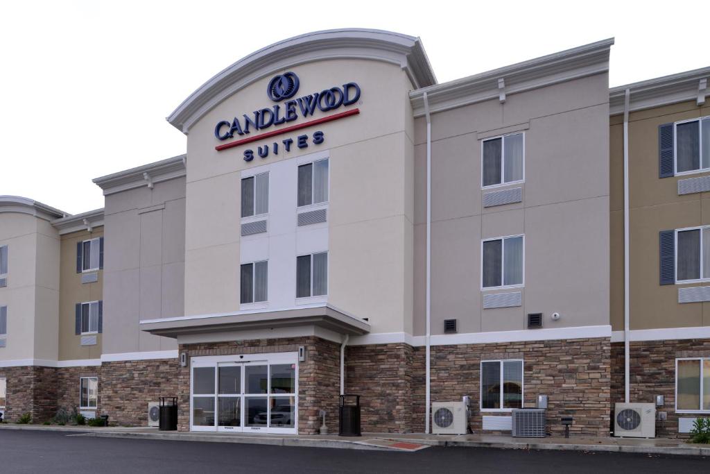 Candlewood Suites Morgantown-Univ West Virginia an IHG Hotel - main image