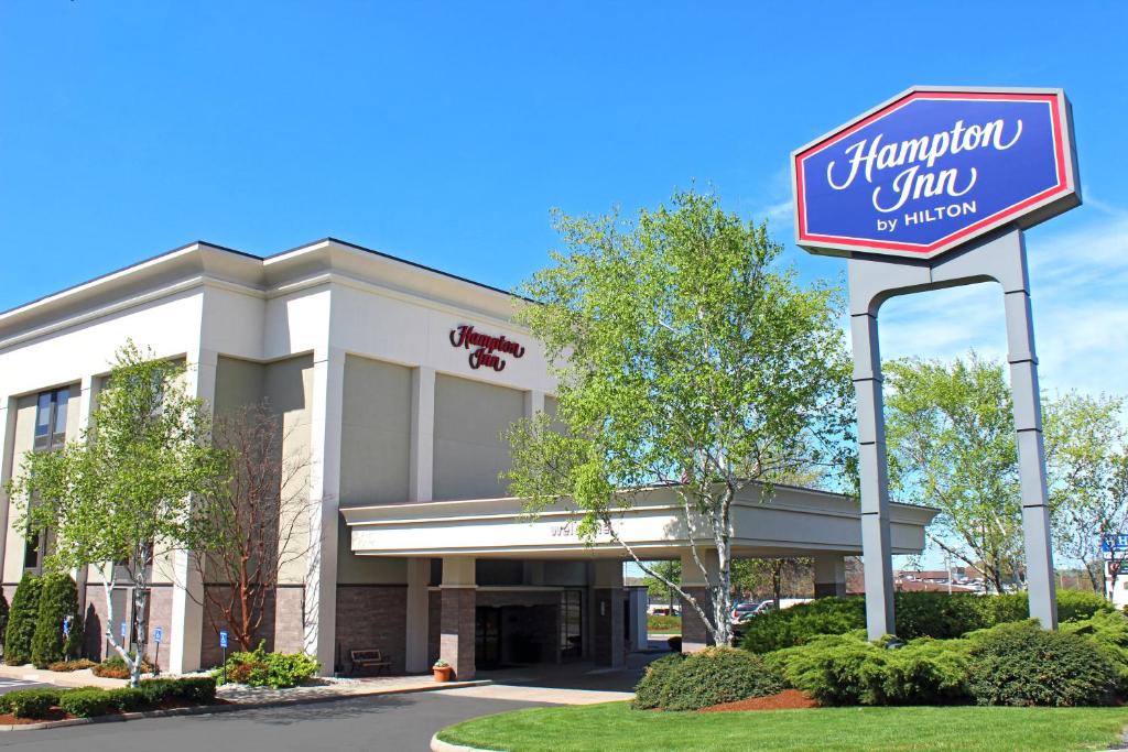 Hampton Inn Fall River/Westport - image 2