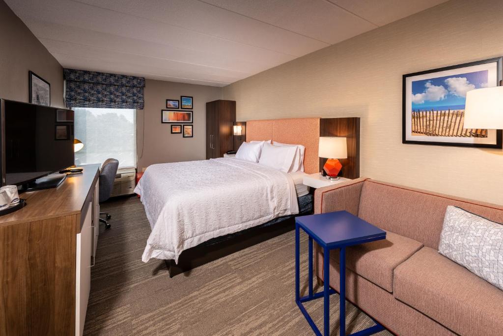 Hampton Inn Fall River/Westport - image 3