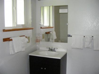 Ocean Avenue Inn - image 2