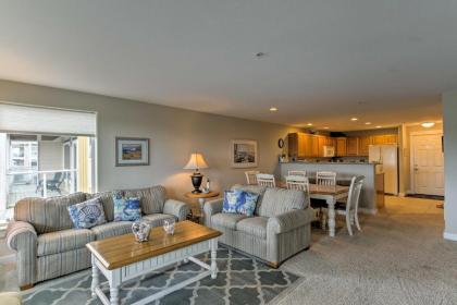 Bright Westport Condo with Pool Access Walk to Beach - image 1