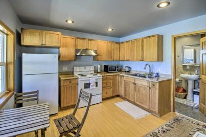 Ideally Located and Pet-Friendly Westport Cabin - image 12