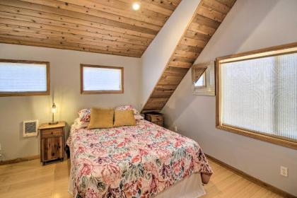 Ideally Located and Pet-Friendly Westport Cabin - image 13