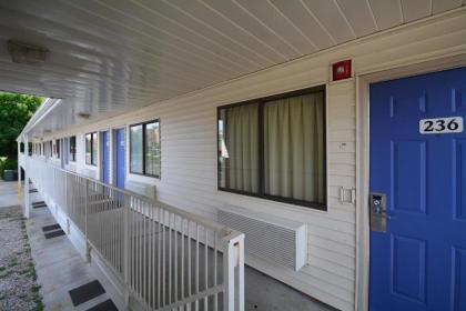 Motel 6-Wethersfield CT - Hartford - image 15