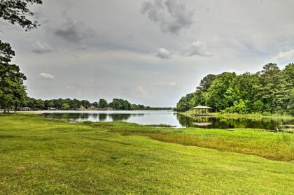 Home on Jordan Lake with Shared Dock and Boat Slip! - image 10