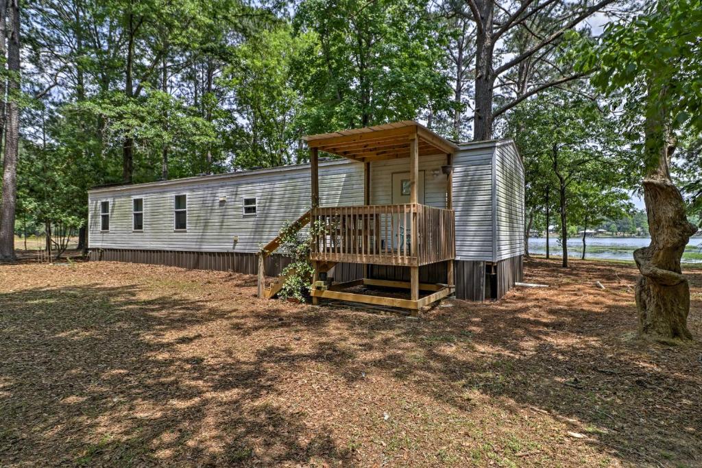 Home on Jordan Lake with Shared Dock and Boat Slip! - image 5