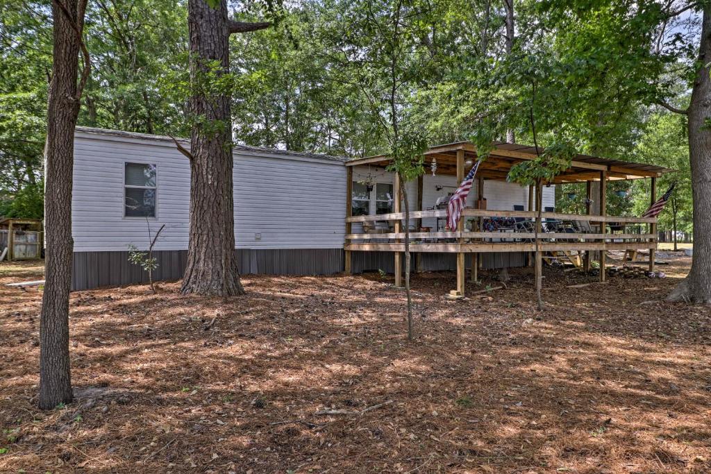 Home on Jordan Lake with Shared Dock and Boat Slip! - image 6