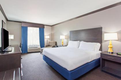 Holiday Inn Express & Suites Wharton an IHG Hotel - image 14