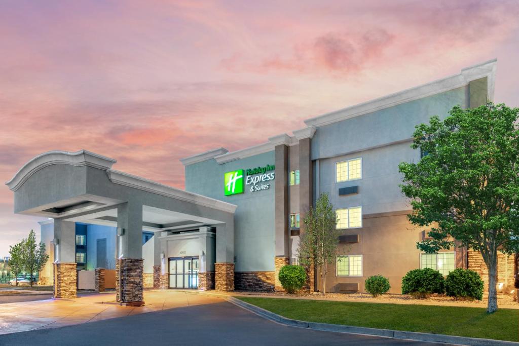 Holiday Inn Express Wheat Ridge-Denver West Hotel - main image