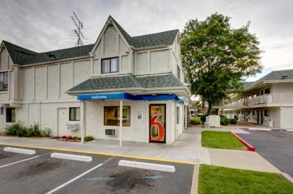 Motel 6-Wheat Ridge CO - West - Denver North - image 13