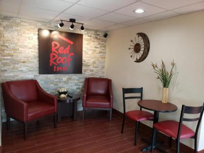 Red Roof Inn Portsmouth - Wheelersburg - image 2