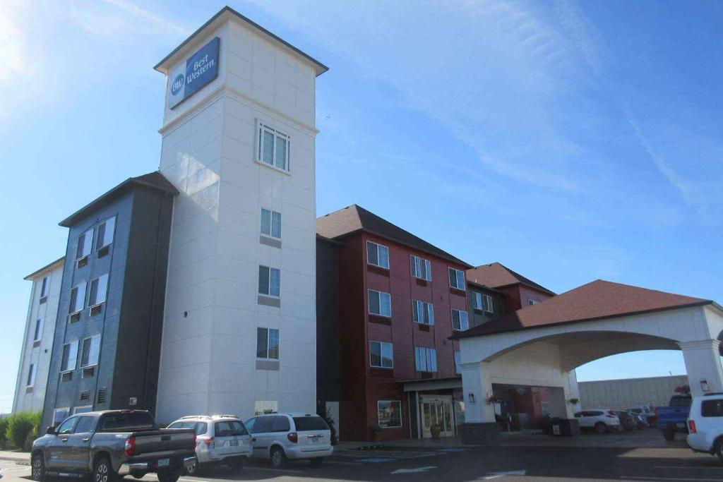 Best Western Crater Lake Highway White City/Medford - image 2