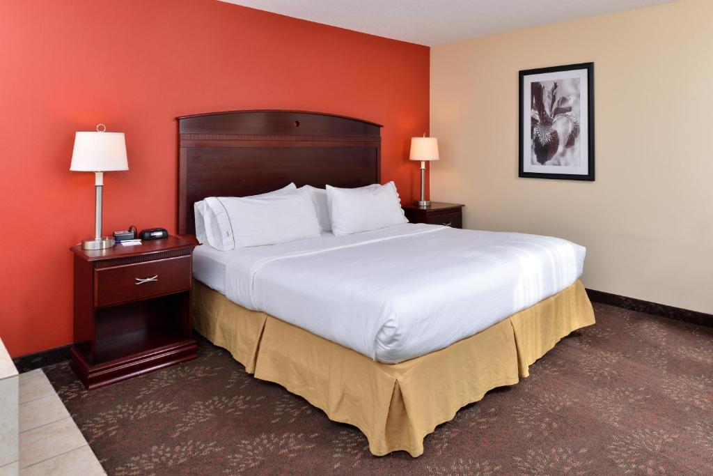 Holiday Inn Express White House an IHG Hotel - image 7