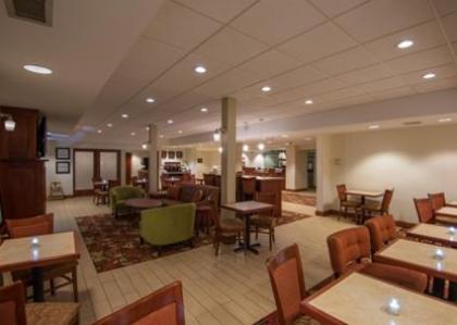 Hampton Inn White River Junction - image 15