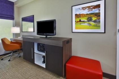 Hampton Inn White River Junction - image 3