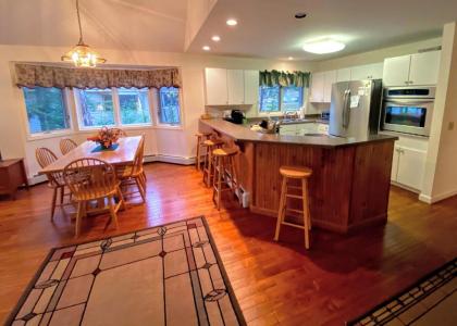 F9 Fairway Village home on the Mt Washington golf course - in the heart of Bretton Woods - image 8