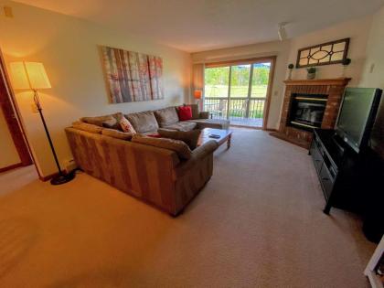 S1 Bretton Woods Resort condo with beautiful mountain views GREAT LOCATION - image 9