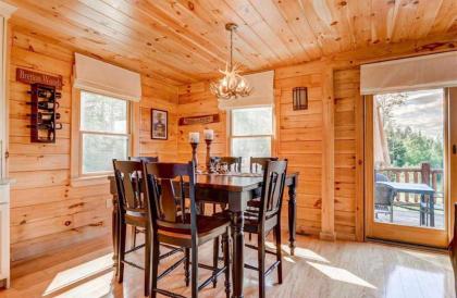 OE Beautiful modern log home on 17 acres private views fire pit Ping Pong AC! - image 9