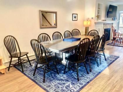 R5 Completely renovated Bretton Woods condo AC unbeatable SKI-IN SKI-OUT location! Fast wifi! - image 13